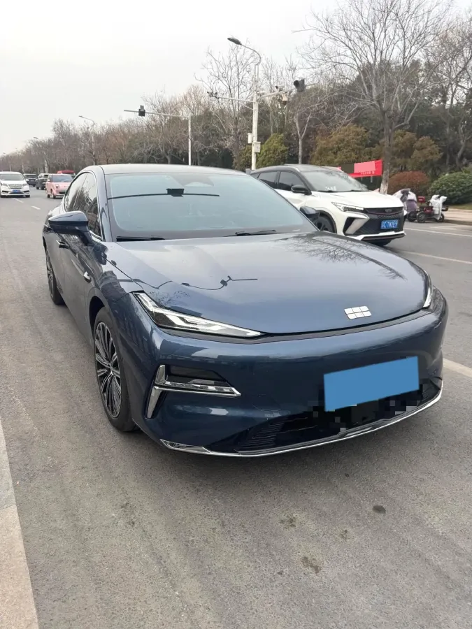 2025 Geely Galaxy Starshine 8 1.5T 163HP L4 3DHT PHEV 18.4KWH,autocango,china used car exporter,china ev exporter,chinese used car exporter,chinese used ev exporter