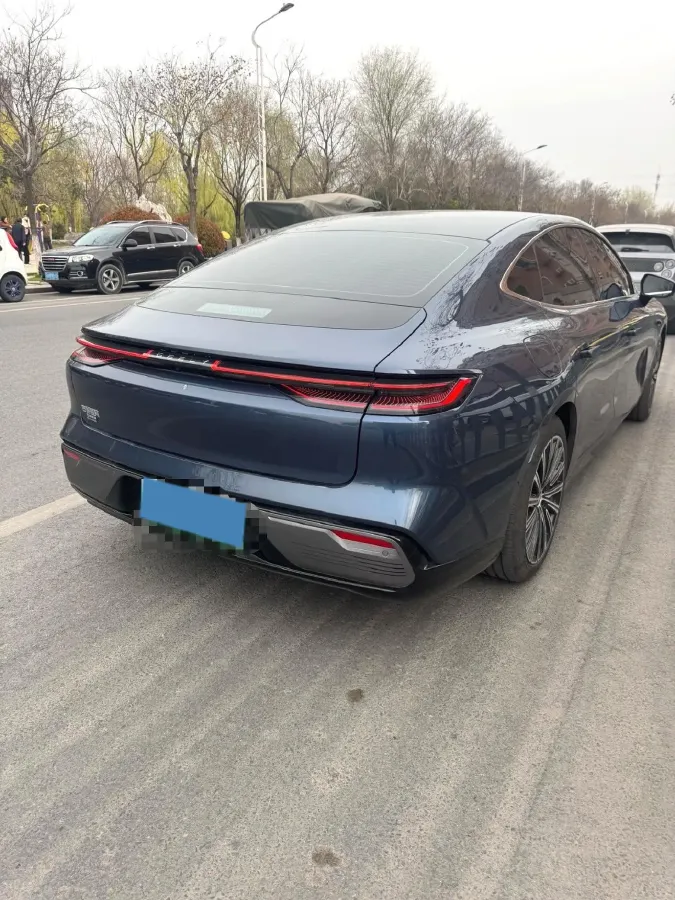 2025 Geely Galaxy Starshine 8 1.5T 163HP L4 3DHT PHEV 18.4KWH,autocango,china used car exporter,china ev exporter,chinese used car exporter,chinese used ev exporter
