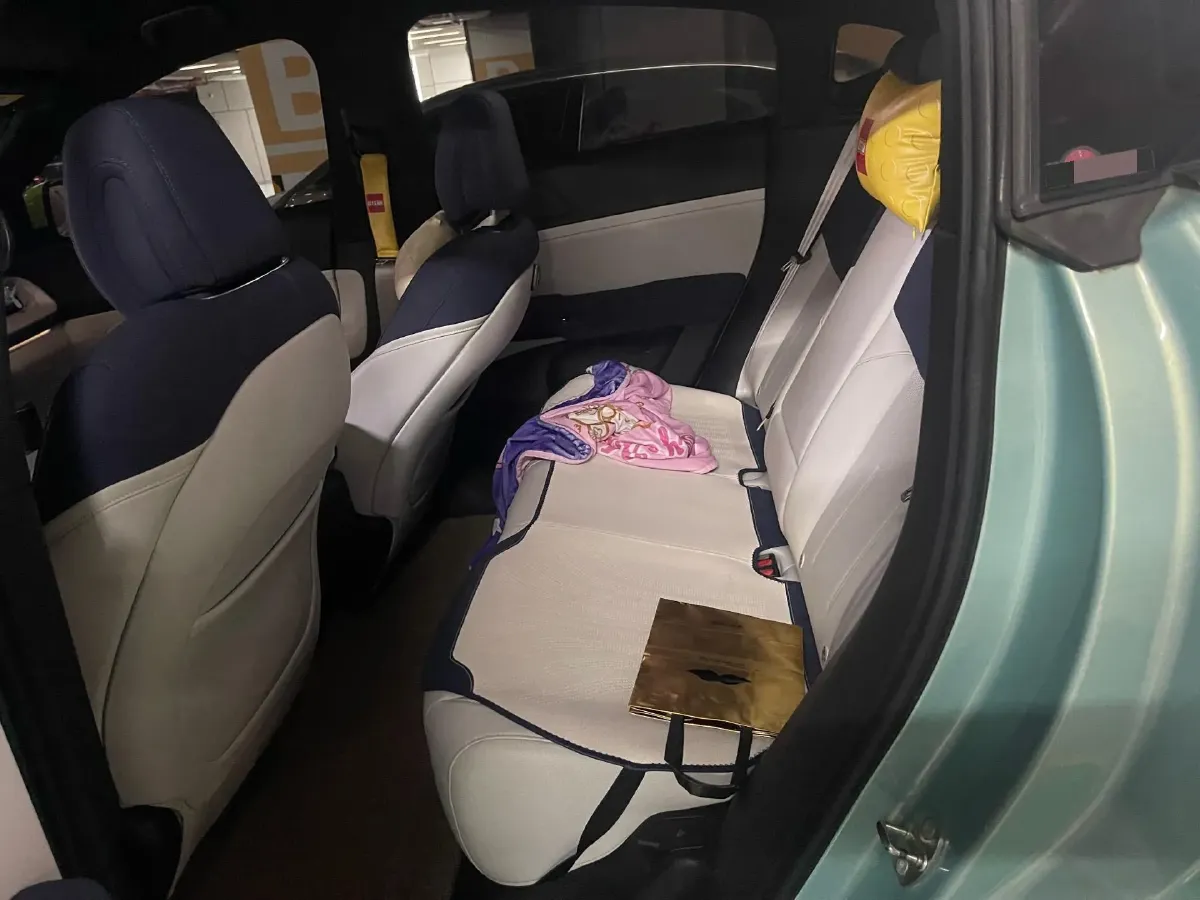 2023 Xpeng G6 BEV 66KWH,autocango,china used car exporter,china ev exporter,chinese used car exporter,chinese used ev exporter