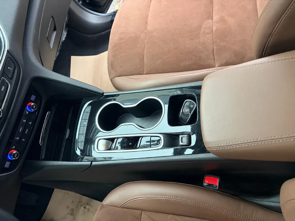 2020 Buick Regal 1.5T 169HP L4 9AT,autocango,china used car exporter,china ev exporter,chinese used car exporter,chinese used ev exporter