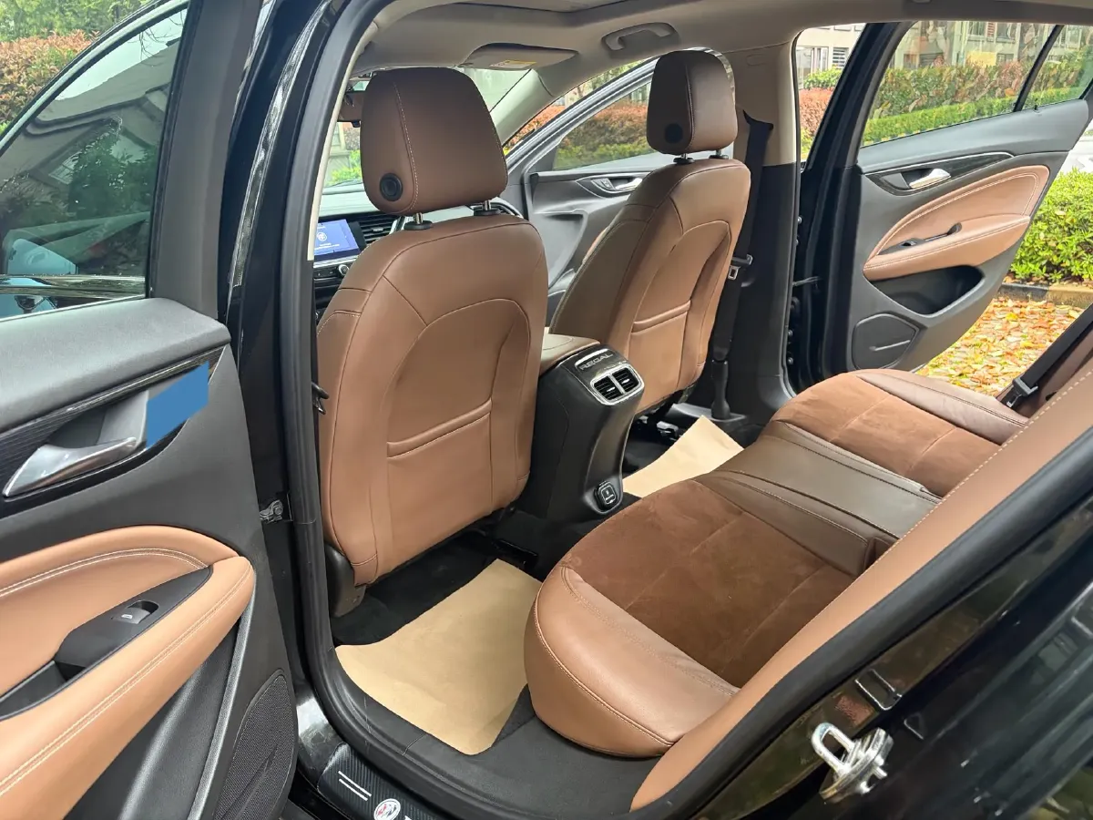 2020 Buick Regal 1.5T 169HP L4 9AT,autocango,china used car exporter,china ev exporter,chinese used car exporter,chinese used ev exporter