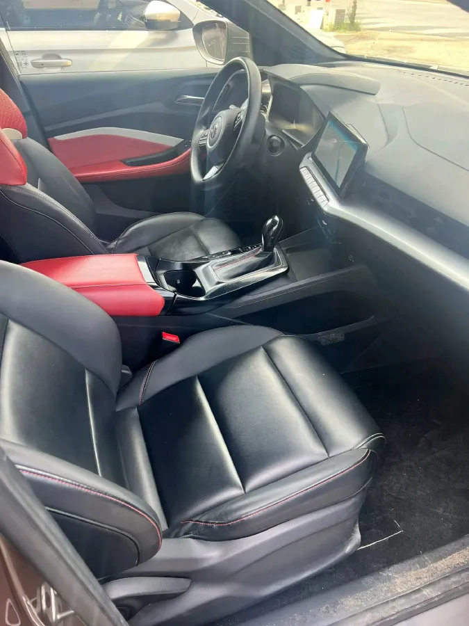 2021 MG 5 1.5L 120HP L4 CVT,autocango,china used car exporter,china ev exporter,chinese used car exporter,chinese used ev exporter