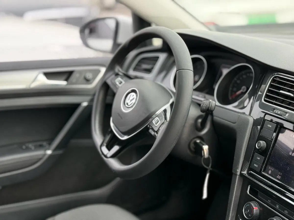 2019 Brilliance Auto V7 1.8T 231HP L4 7DCT,autocango,china used car exporter,china ev exporter,chinese used car exporter,chinese used ev exporter