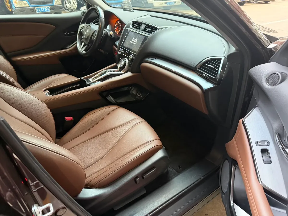 2019 Acura CDX 1.5T 182HP L4 8DCT,autocango,china used car exporter,china ev exporter,chinese used car exporter,chinese used ev exporter