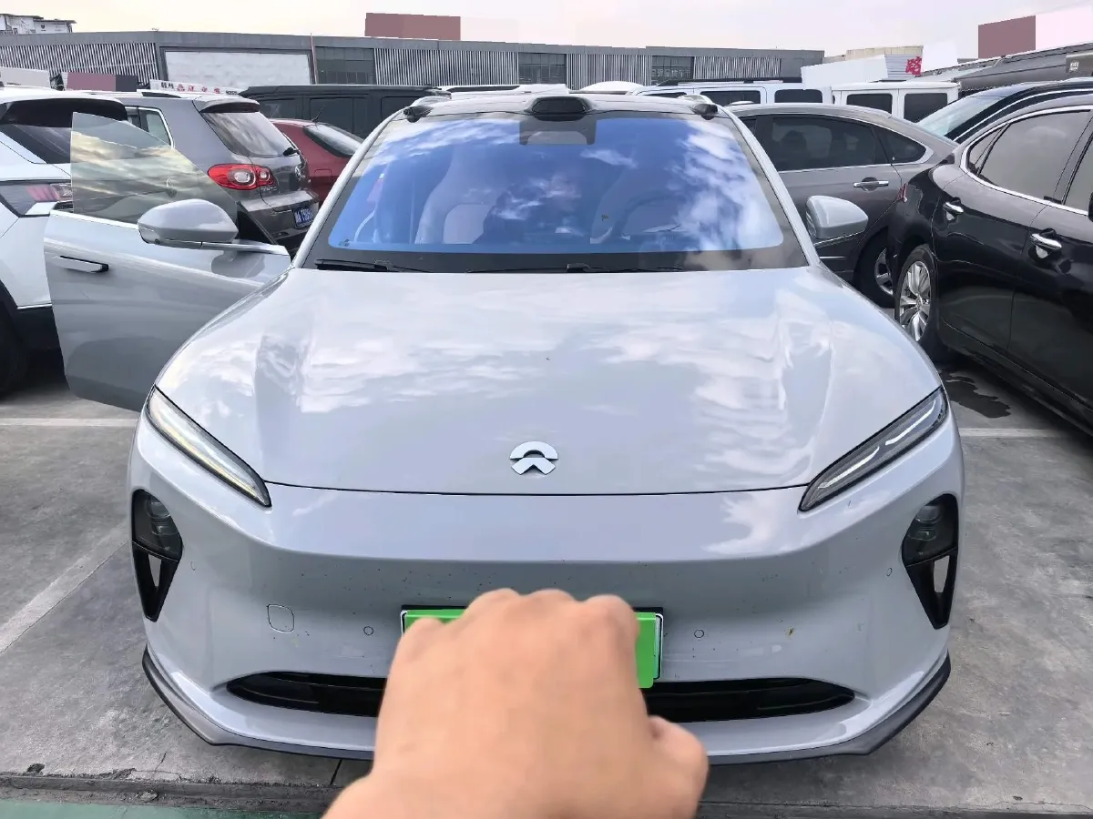2024 NIO ET5T BEV 75KWH,autocango,china used car exporter,china ev exporter,chinese used car exporter,chinese used ev exporter