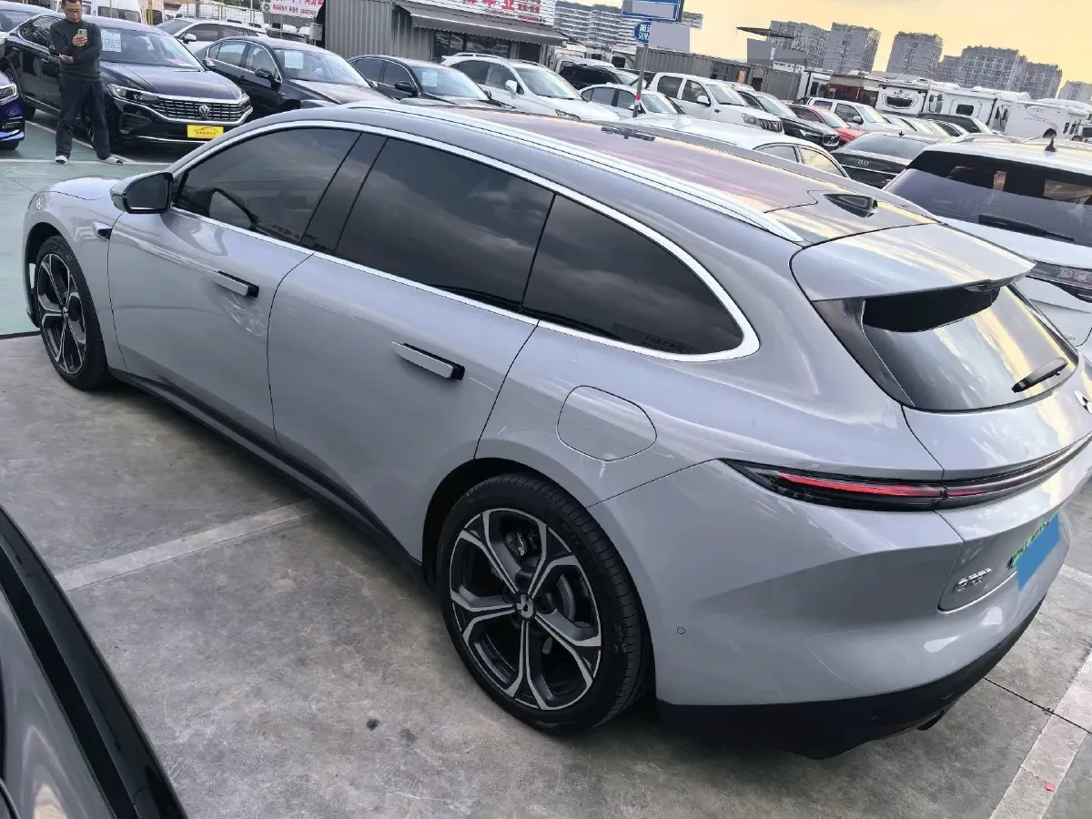 2024 NIO ET5T BEV 75KWH,autocango,china used car exporter,china ev exporter,chinese used car exporter,chinese used ev exporter