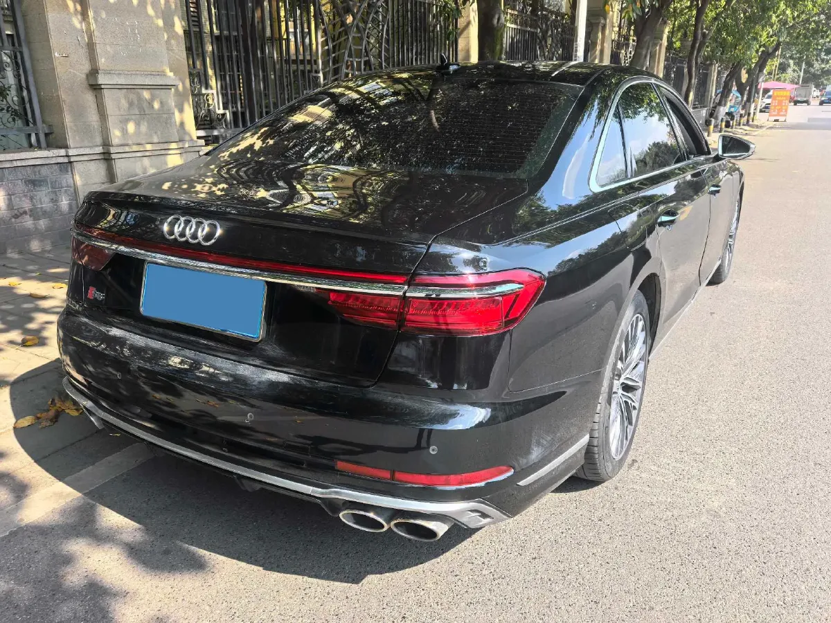 2021 Audi A8 3.0T 286HP V6 8AT,autocango,china used car exporter,china ev exporter,chinese used car exporter,chinese used ev exporter