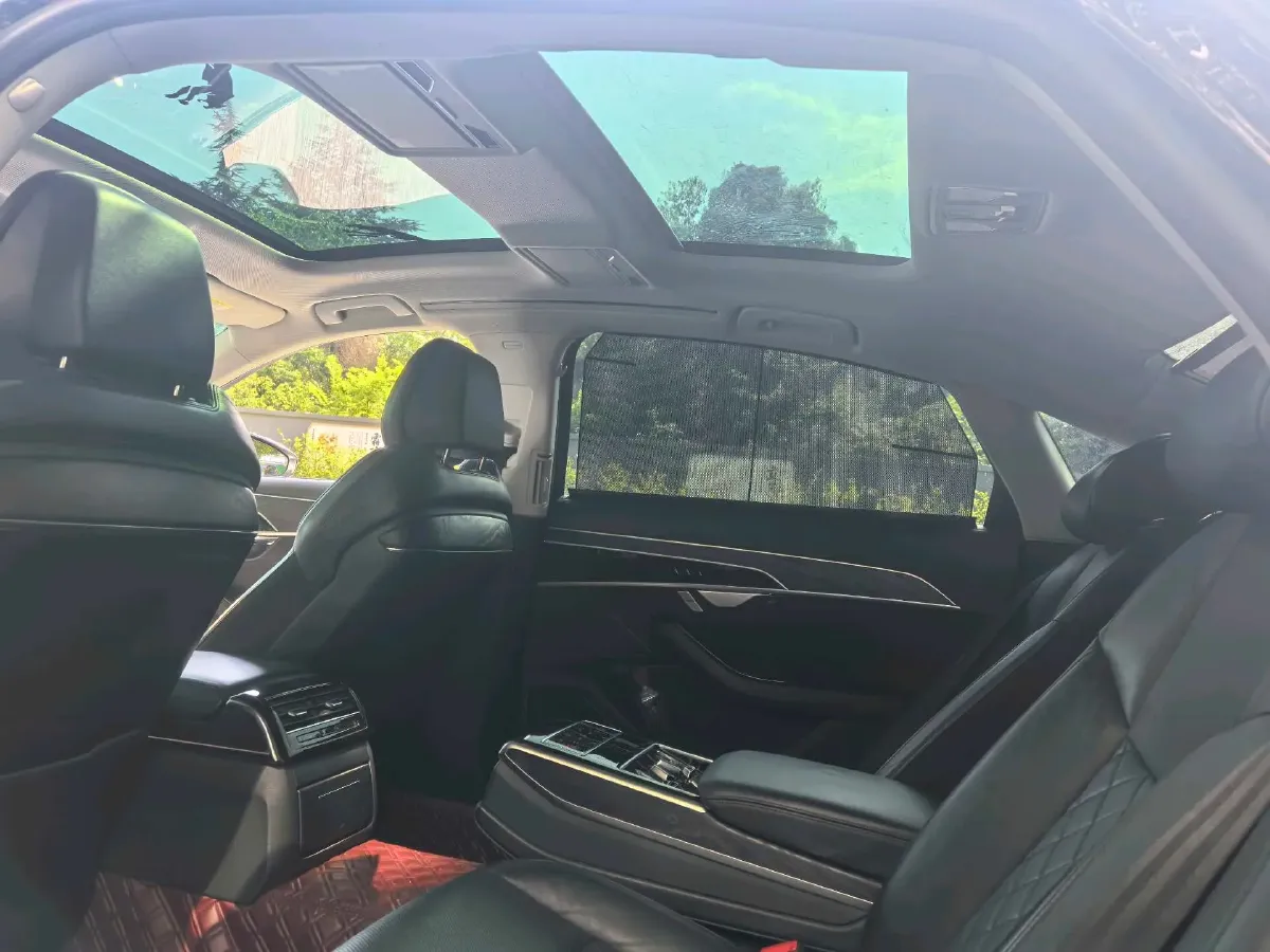 2021 Audi A8 3.0T 286HP V6 8AT,autocango,china used car exporter,china ev exporter,chinese used car exporter,chinese used ev exporter