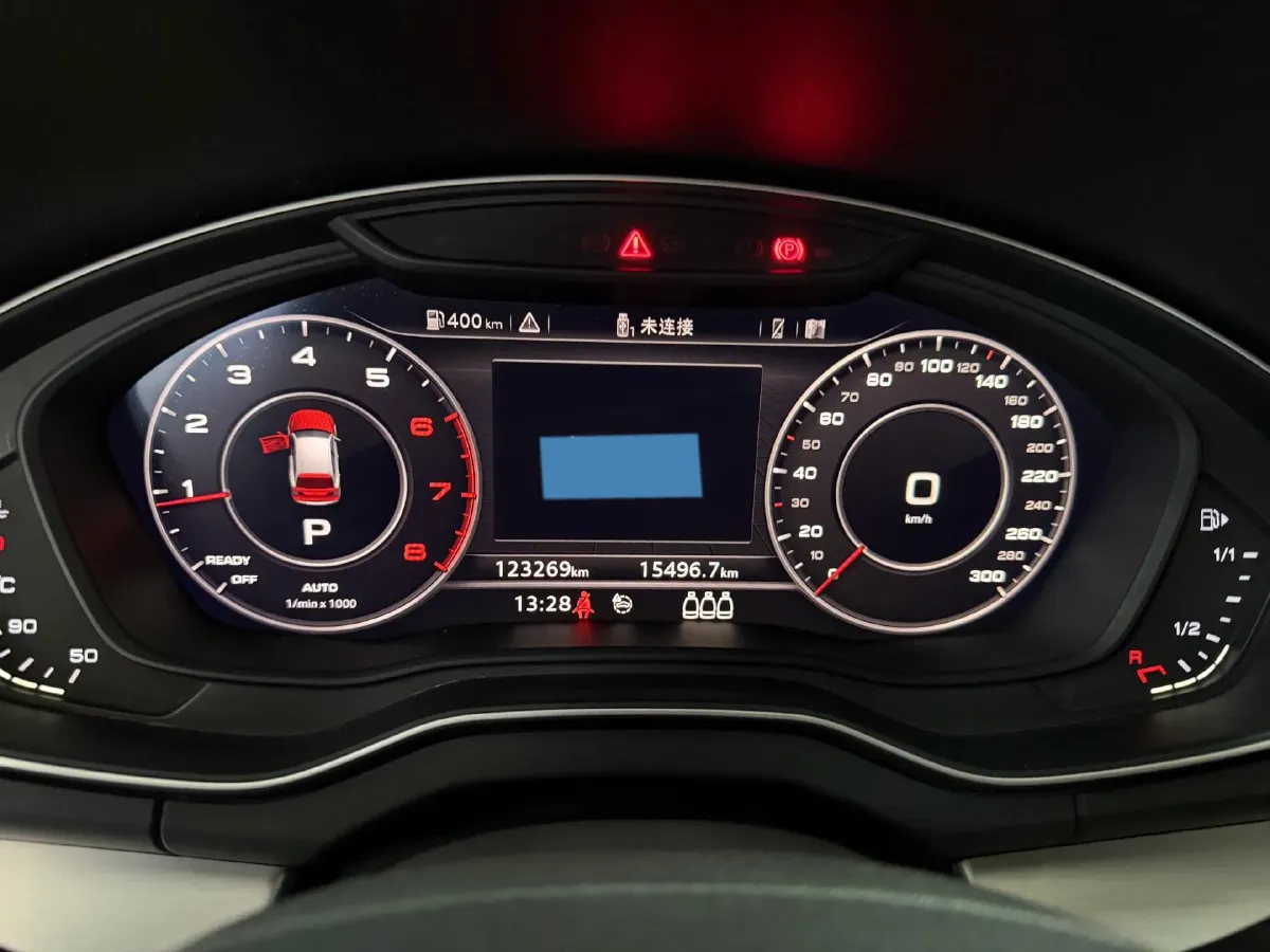 2020 Audi Q5L 2.0T 190HP L4 7DCT,autocango,china used car exporter,china ev exporter,chinese used car exporter,chinese used ev exporter