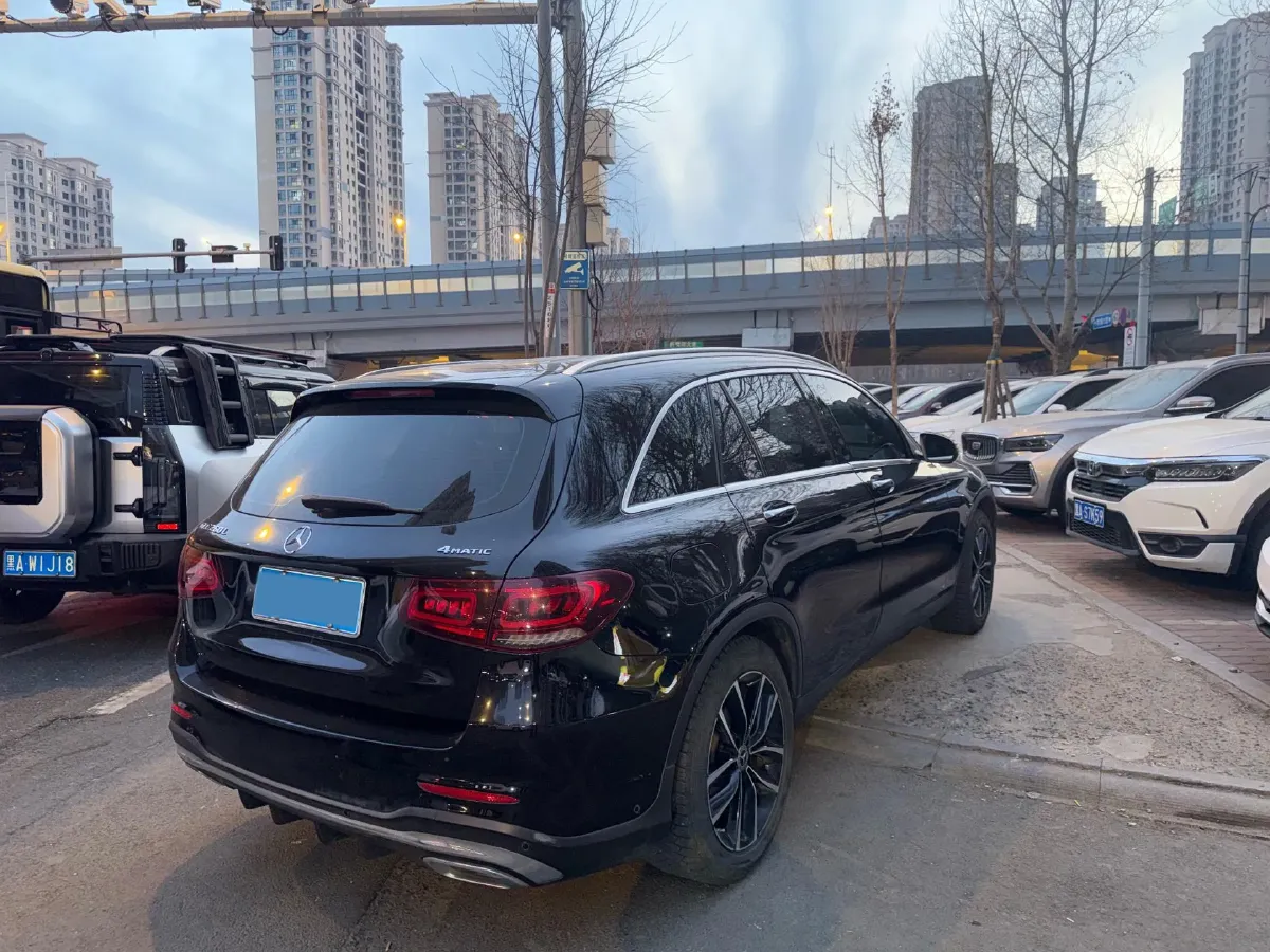 2020 Mercedes-Benz GLC Class 2.0T 197HP L4 9AT,autocango,china used car exporter,china ev exporter,chinese used car exporter,chinese used ev exporter