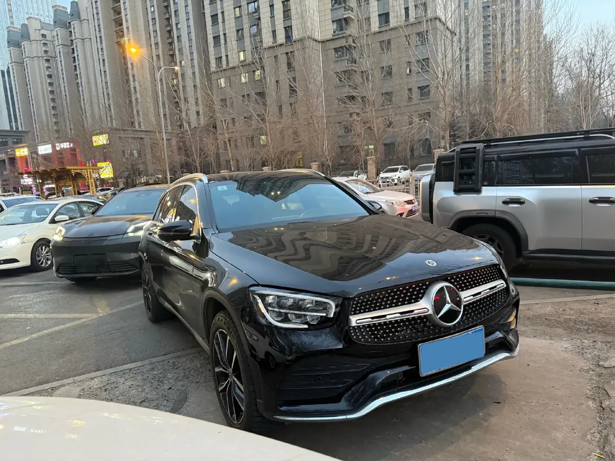 2020 Mercedes-Benz GLC Class 2.0T 197HP L4 9AT,autocango,china used car exporter,china ev exporter,chinese used car exporter,chinese used ev exporter