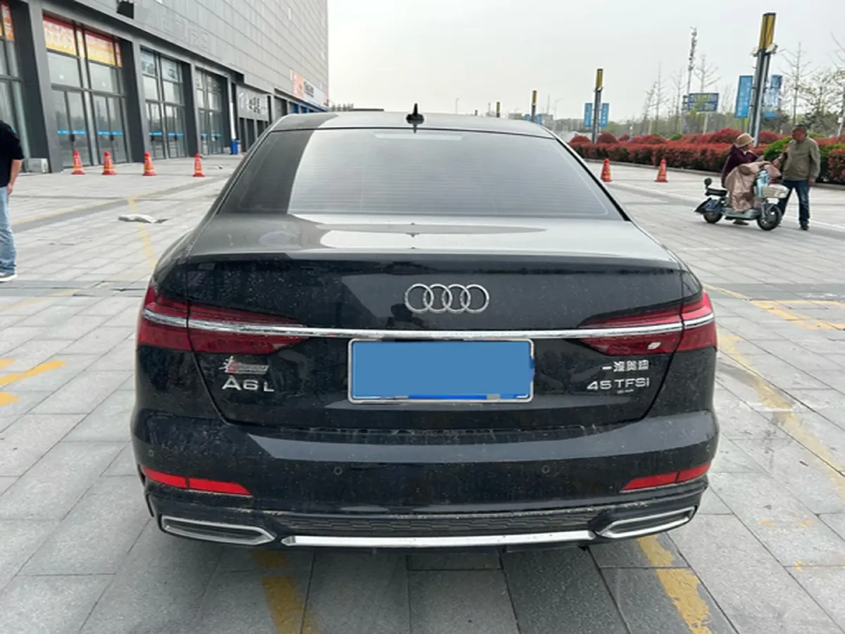 2019 Audi A6L 2.0T 190HP L4 7DCT,autocango,china used car exporter,china ev exporter,chinese used car exporter,chinese used ev exporter