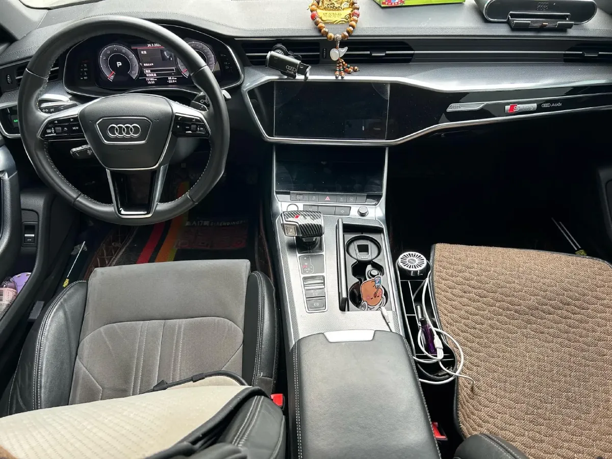 2019 Audi A6L 2.0T 190HP L4 7DCT,autocango,china used car exporter,china ev exporter,chinese used car exporter,chinese used ev exporter