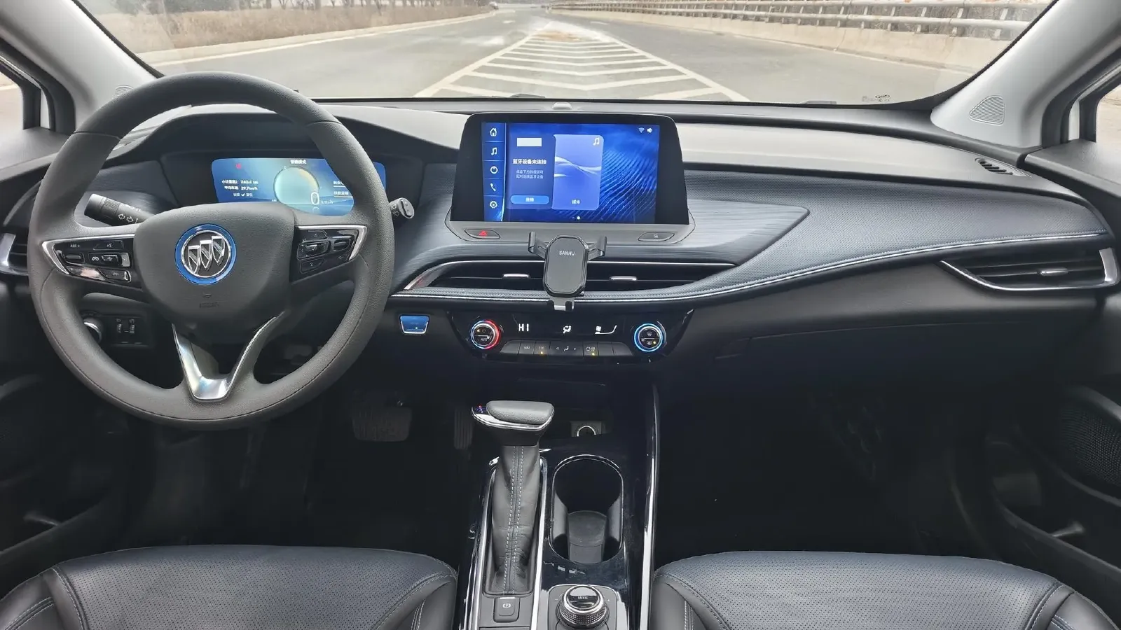 2023 Buick Velite 6 BEV 50.3KWH,autocango,china used car exporter,china ev exporter,chinese used car exporter,chinese used ev exporter