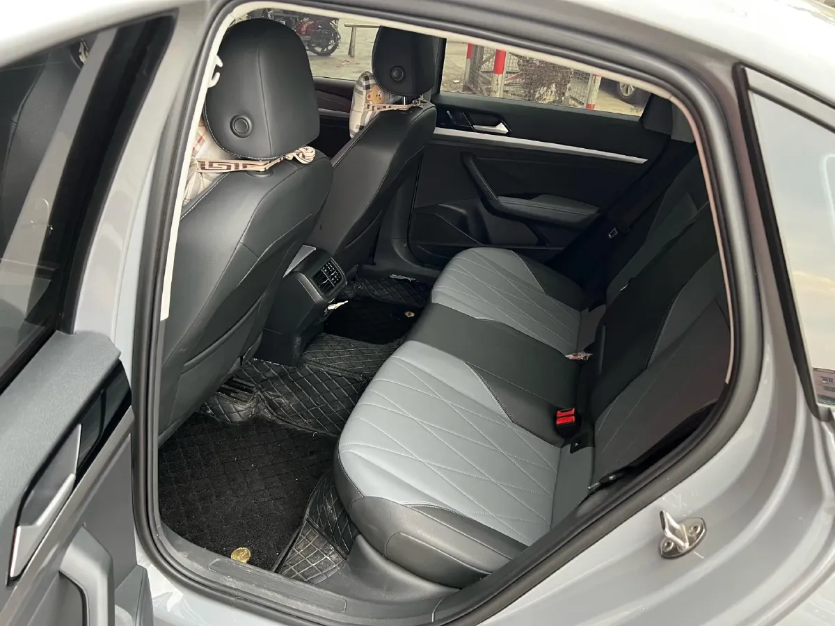 2023 Volkswagen Lavida 1.5L 110HP L4 6AT,autocango,china used car exporter,china ev exporter,chinese used car exporter,chinese used ev exporter