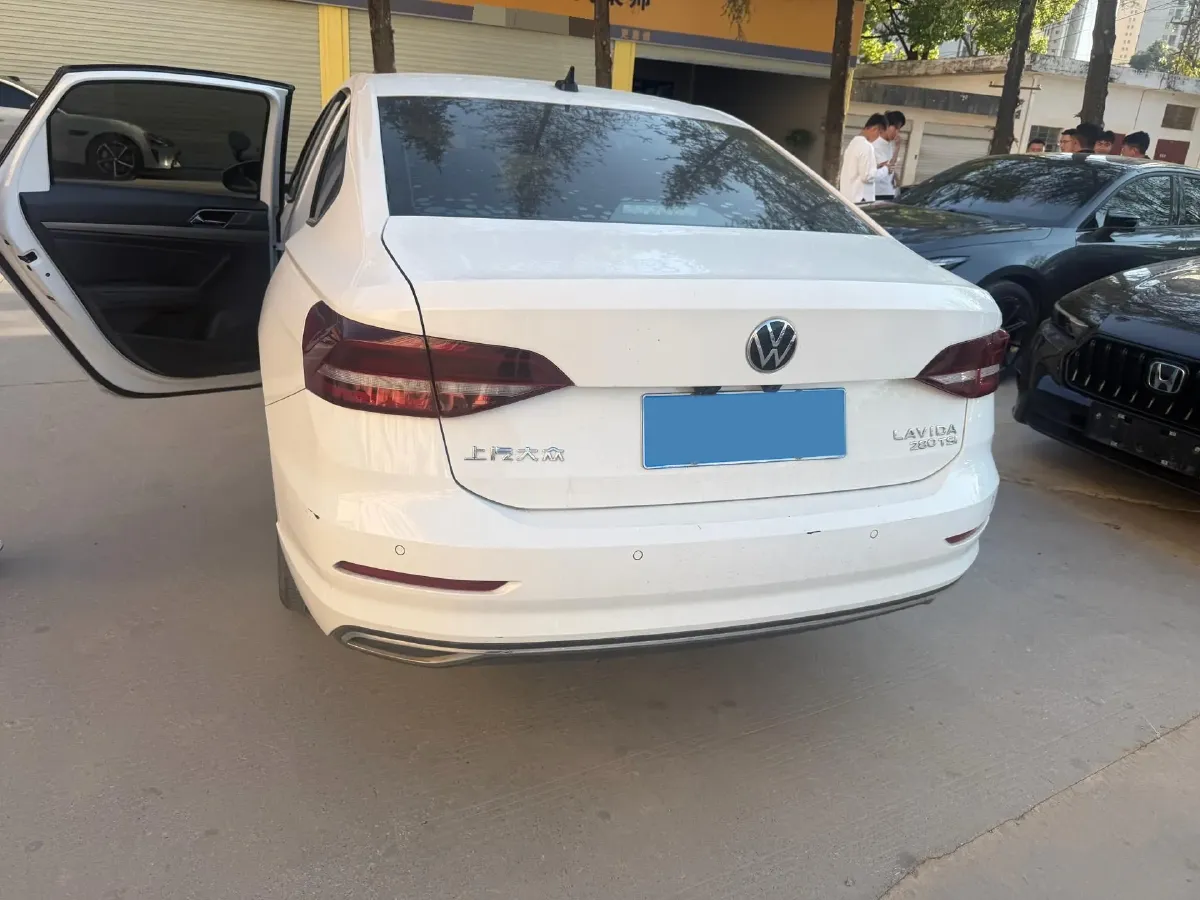 2022 Volkswagen Sagitar 1.2T 116HP L4 7DCT,autocango,china used car exporter,china ev exporter,chinese used car exporter,chinese used ev exporter