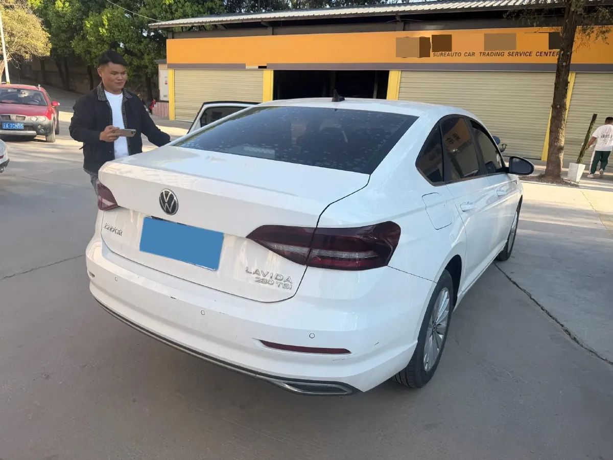 2022 Volkswagen Sagitar 1.2T 116HP L4 7DCT,autocango,china used car exporter,china ev exporter,chinese used car exporter,chinese used ev exporter