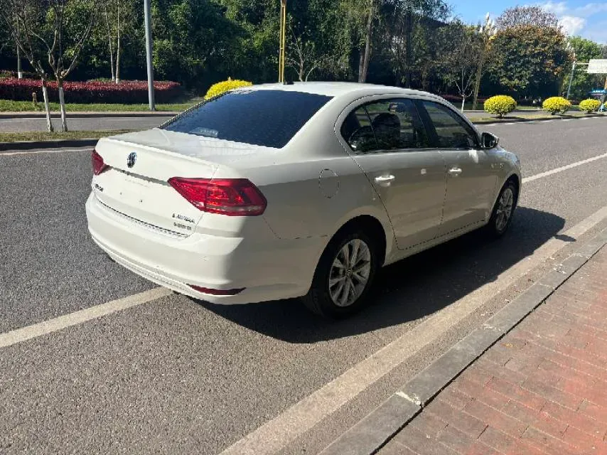 2017 Volkswagen Lavida 1.4T 131HP L4 7DCT,autocango,china used car exporter,china ev exporter,chinese used car exporter,chinese used ev exporter