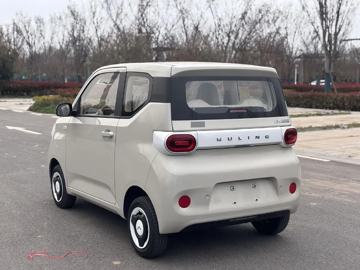 2024 WuLing HongGuang MINI EV BEV 17.3KWH,autocango,china used car exporter,china ev exporter,chinese used car exporter,chinese used ev exporter