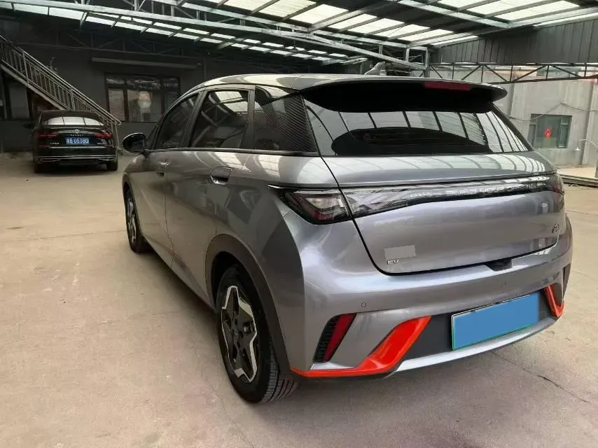 2021 Ford Escort 1.5L 122HP L3 6AT,autocango,china used car exporter,china ev exporter,chinese used car exporter,chinese used ev exporter