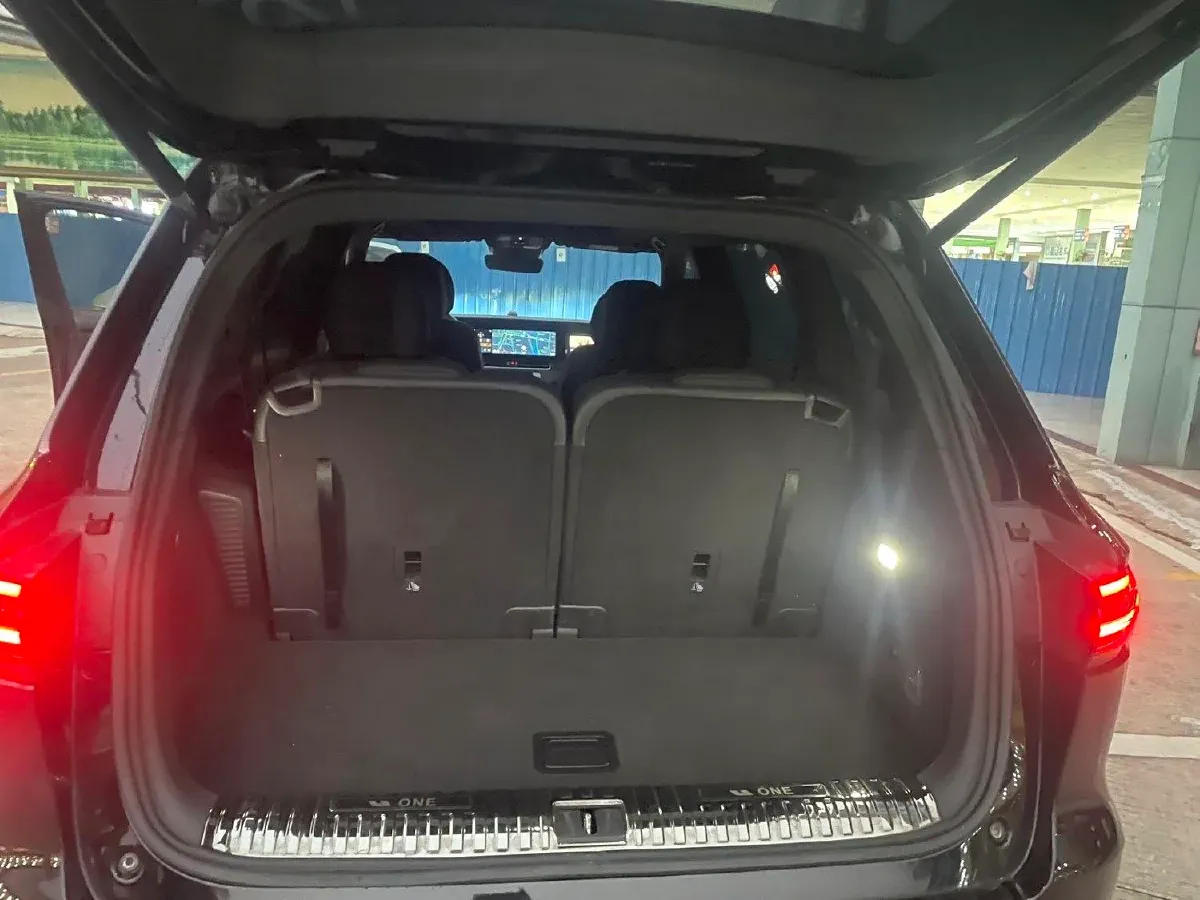 2021 Li ONE Range Extended 131HP REEV 40.5KWH,autocango,china used car exporter,china ev exporter,chinese used car exporter,chinese used ev exporter