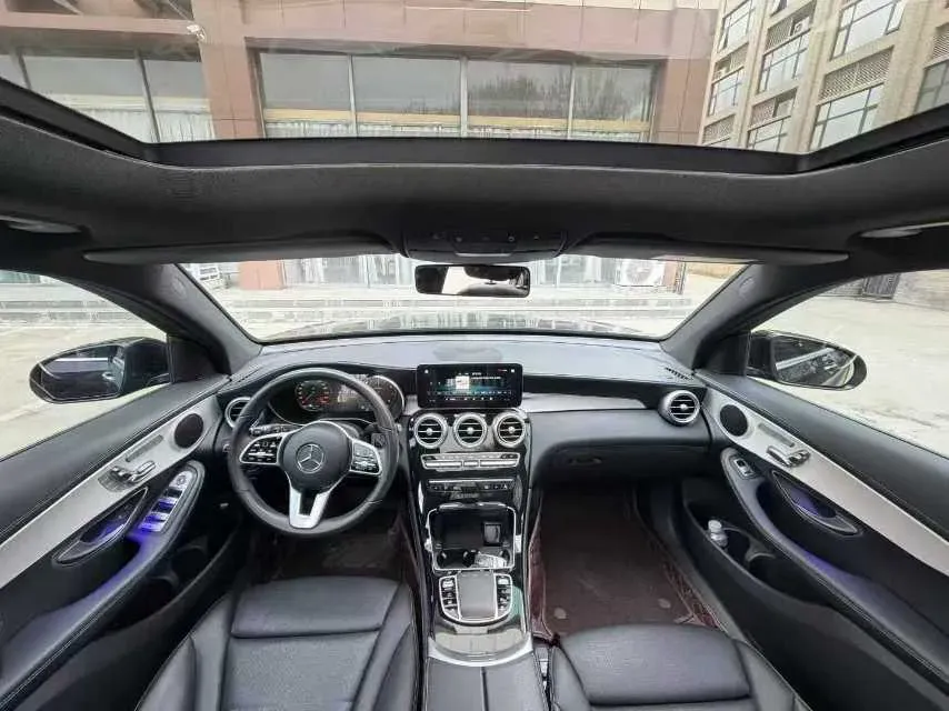 2022 Mercedes-Benz GLC Class 2.0T 197HP L4 9AT,autocango,china used car exporter,china ev exporter,chinese used car exporter,chinese used ev exporter