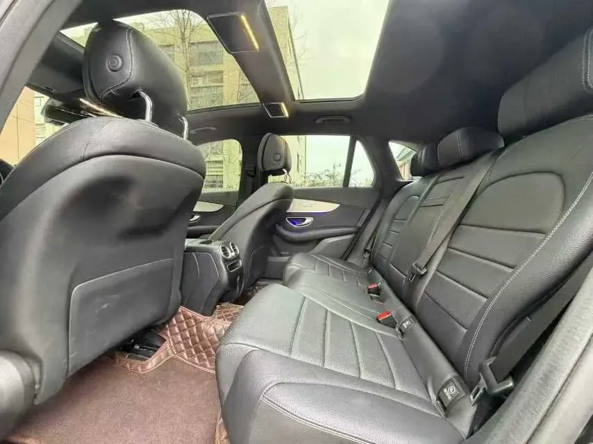 2022 Mercedes-Benz GLC Class 2.0T 197HP L4 9AT,autocango,china used car exporter,china ev exporter,chinese used car exporter,chinese used ev exporter