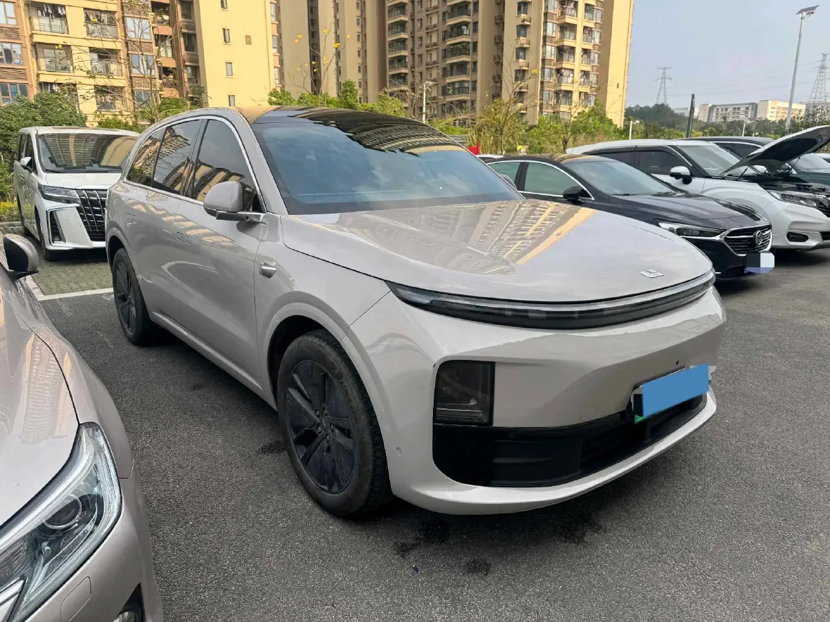 2024 Li L6 Range Extended 154HP L4 REEV 36.8KWH,autocango,china used car exporter,china ev exporter,chinese used car exporter,chinese used ev exporter