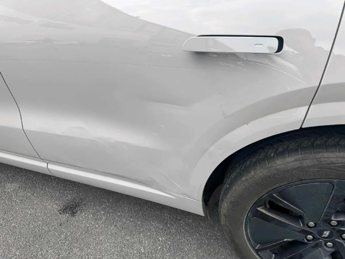 2024 Li L6 Range Extended 154HP L4 REEV 36.8KWH,autocango,china used car exporter,china ev exporter,chinese used car exporter,chinese used ev exporter