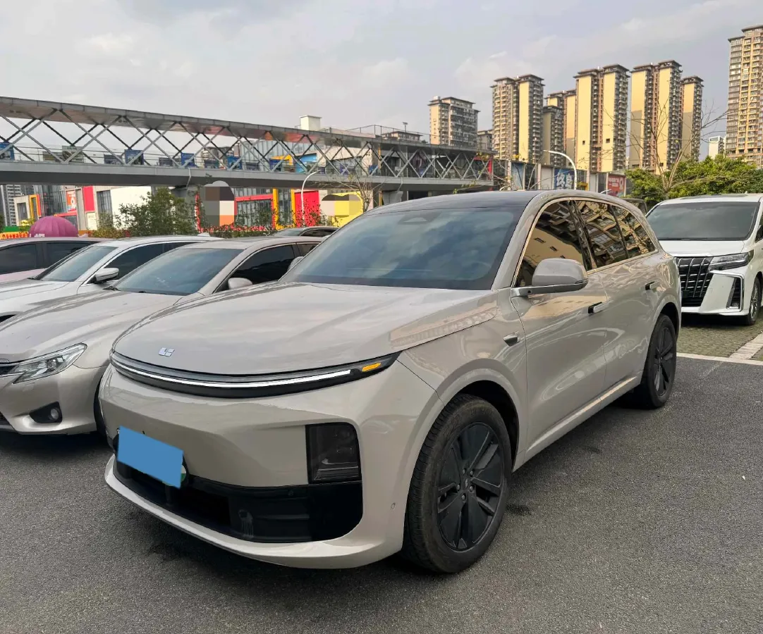 2024 Li L6 Range Extended 154HP L4 REEV 36.8KWH,autocango,china used car exporter,china ev exporter,chinese used car exporter,chinese used ev exporter