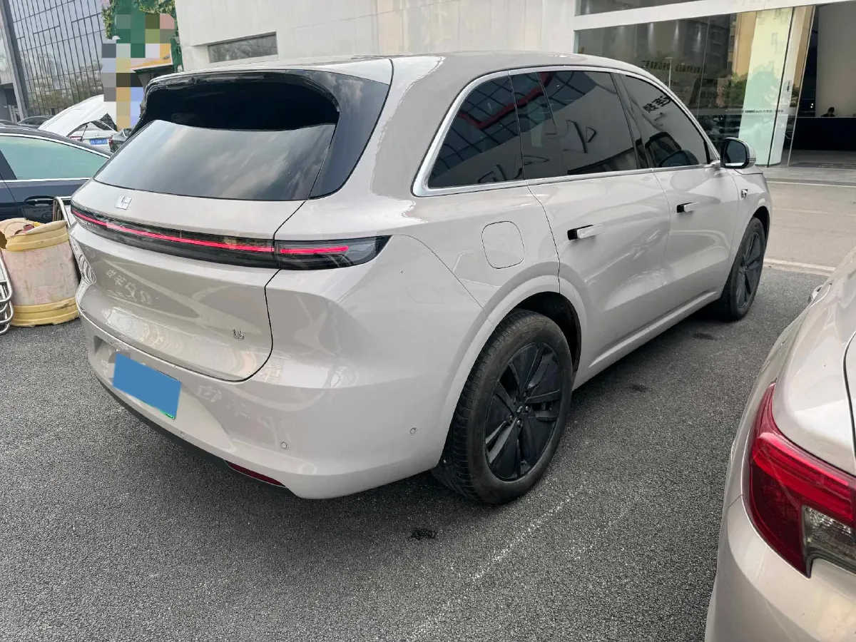 2024 Li L6 Range Extended 154HP L4 REEV 36.8KWH,autocango,china used car exporter,china ev exporter,chinese used car exporter,chinese used ev exporter
