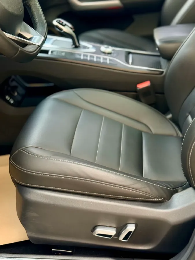 2020 WEY VV5 1.5T 171HP L4 7DCT,autocango,china used car exporter,china ev exporter,chinese used car exporter,chinese used ev exporter