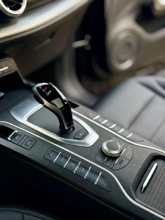 2020 WEY VV5 1.5T 171HP L4 7DCT,autocango,china used car exporter,china ev exporter,chinese used car exporter,chinese used ev exporter