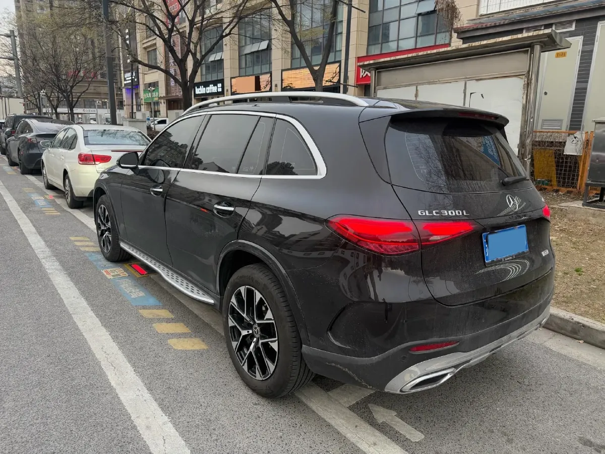 2023 Mercedes-Benz GLC Class 2.0T 204HP L4 9AT,autocango,china used car exporter,china ev exporter,chinese used car exporter,chinese used ev exporter
