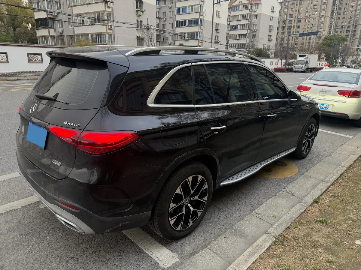 2023 Mercedes-Benz GLC Class 2.0T 204HP L4 9AT,autocango,china used car exporter,china ev exporter,chinese used car exporter,chinese used ev exporter