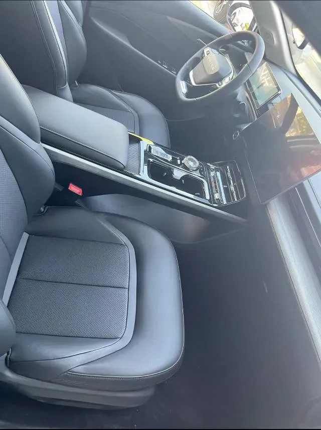 2024 WuLing XingGuang BEV 54.5KWH,autocango,china used car exporter,china ev exporter,chinese used car exporter,chinese used ev exporter