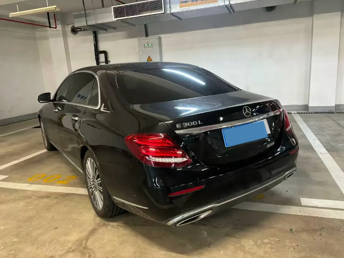 2020 Mercedes-Benz E Class 2.0T 258HP L4 9AT,autocango,china used car exporter,china ev exporter,chinese used car exporter,chinese used ev exporter