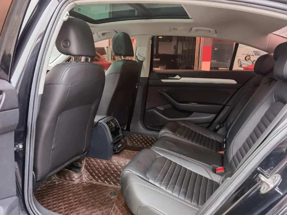 2019 Citroen C6 1.6T 170HP L4 6AT,autocango,china used car exporter,china ev exporter,chinese used car exporter,chinese used ev exporter