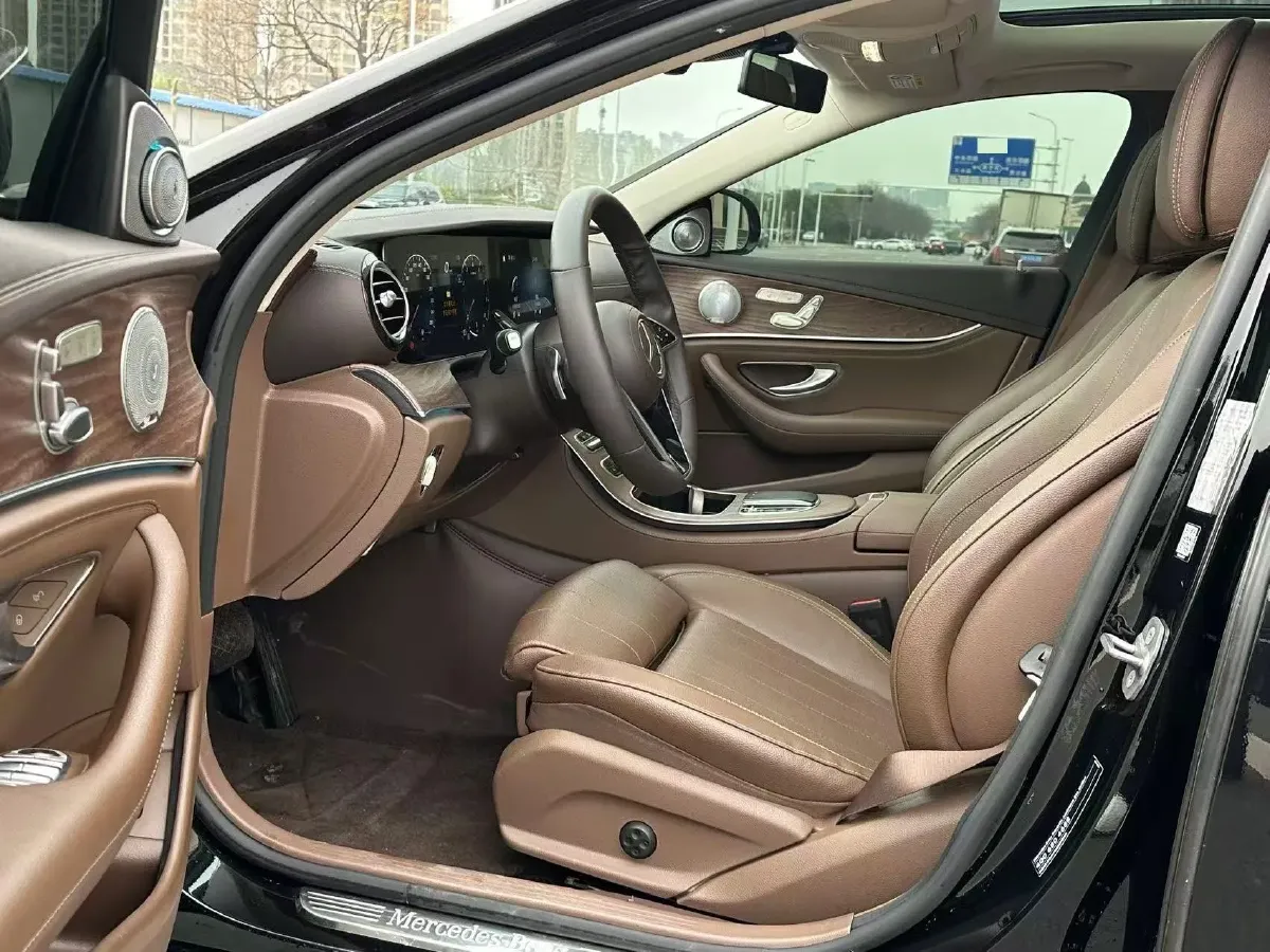 2022 Mercedes-Benz E Class 2.0T 258HP L4 9AT,autocango,china used car exporter,china ev exporter,chinese used car exporter,chinese used ev exporter