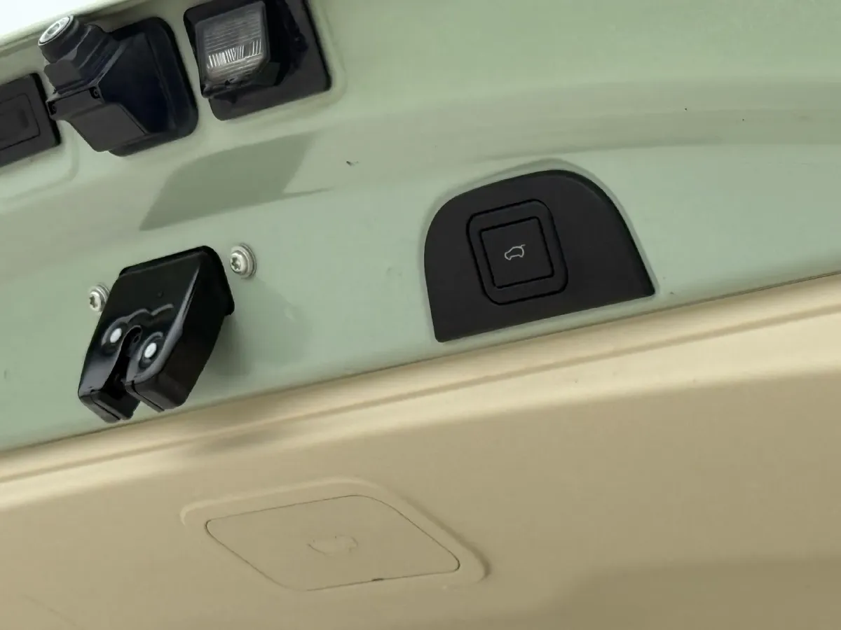 2022 Ora FunkyCat BEV 45.99KWH,autocango,china used car exporter,china ev exporter,chinese used car exporter,chinese used ev exporter