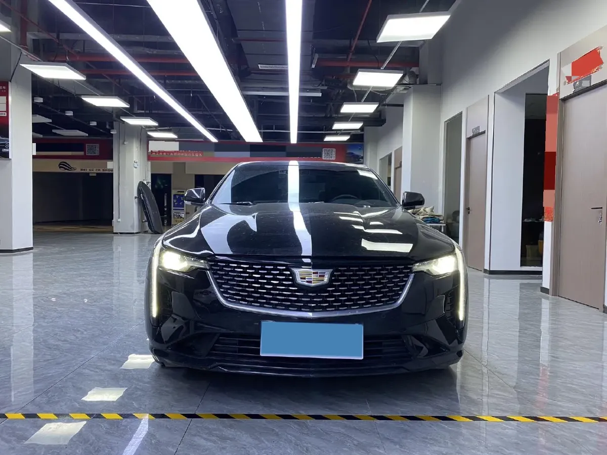 2023 Cadillac CT4 1.5T 211HP L4 8AT,autocango,china used car exporter,china ev exporter,chinese used car exporter,chinese used ev exporter