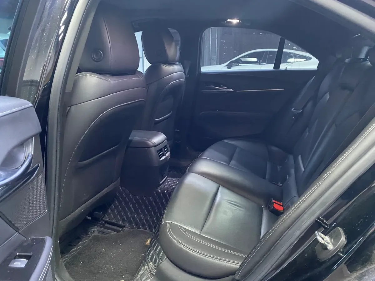 2023 Cadillac CT4 1.5T 211HP L4 8AT,autocango,china used car exporter,china ev exporter,chinese used car exporter,chinese used ev exporter