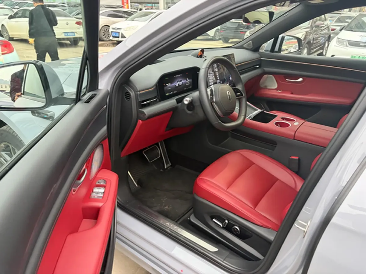 2025 AITO AITO M5 1.5T 152HP L4 REEV 42KWH,autocango,china used car exporter,china ev exporter,chinese used car exporter,chinese used ev exporter