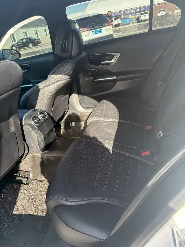 2024 Mercedes-Benz C Class 1.5T 170HP L4 9AT,autocango,china used car exporter,china ev exporter,chinese used car exporter,chinese used ev exporter