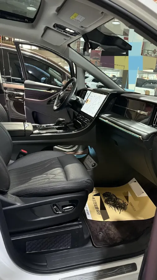 2023 GAC Trumpchi M8 2.0T 252HP L4 8AT,autocango,china used car exporter,china ev exporter,chinese used car exporter,chinese used ev exporter