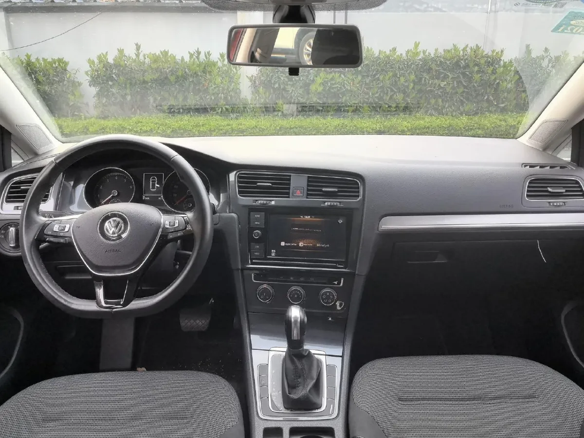 2018 Volkswagen Golf 1.4T 131HP L4 7DCT,autocango,china used car exporter,china ev exporter,chinese used car exporter,chinese used ev exporter