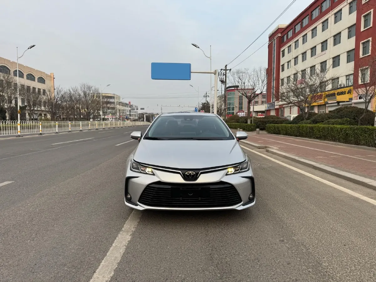 2021 Toyota Corolla 1.2T 116HP L4 CVT,autocango,china used car exporter,china ev exporter,chinese used car exporter,chinese used ev exporter