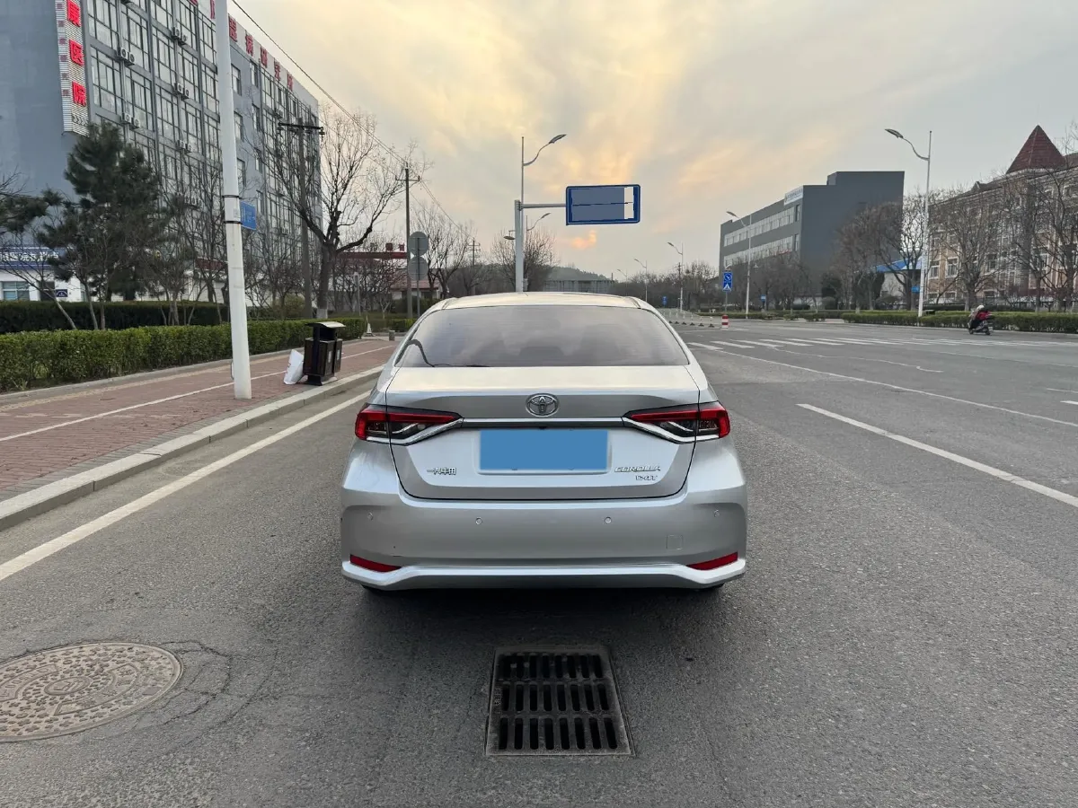 2021 Toyota Corolla 1.2T 116HP L4 CVT,autocango,china used car exporter,china ev exporter,chinese used car exporter,chinese used ev exporter