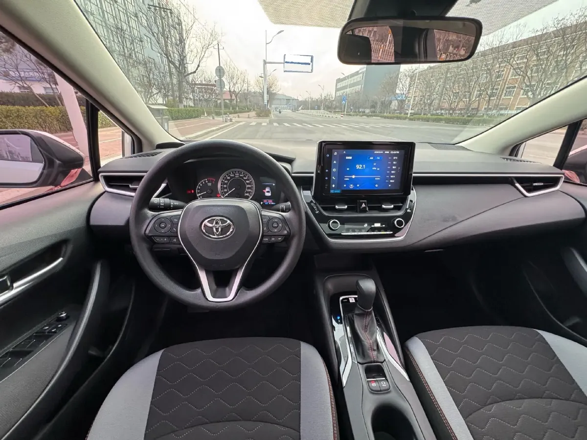 2021 Toyota Corolla 1.2T 116HP L4 CVT,autocango,china used car exporter,china ev exporter,chinese used car exporter,chinese used ev exporter