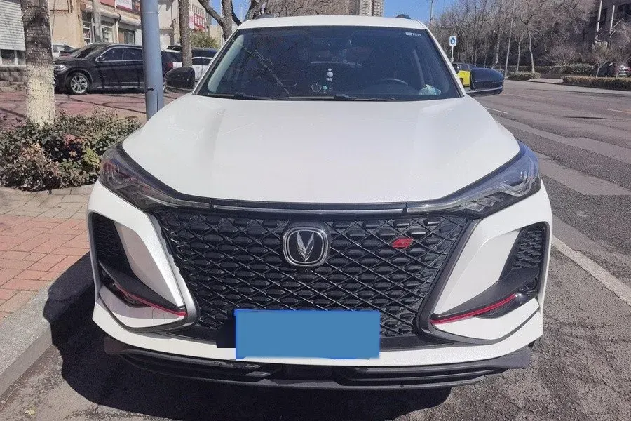 2020 ChangAn CS75 Plus 2.0T 233HP L4 8AT,autocango,china used car exporter,china ev exporter,chinese used car exporter,chinese used ev exporter